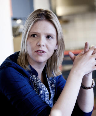 VONDT: &mdash; Det er vondt � se at mange eldre ikke f�r den helsehjelpen de har krav p�, sier Byr�den for velferd og sosiale tjenester, Sylvi Listhaug (Frp). Foto: SVEINUNG UDDU YDSTAD