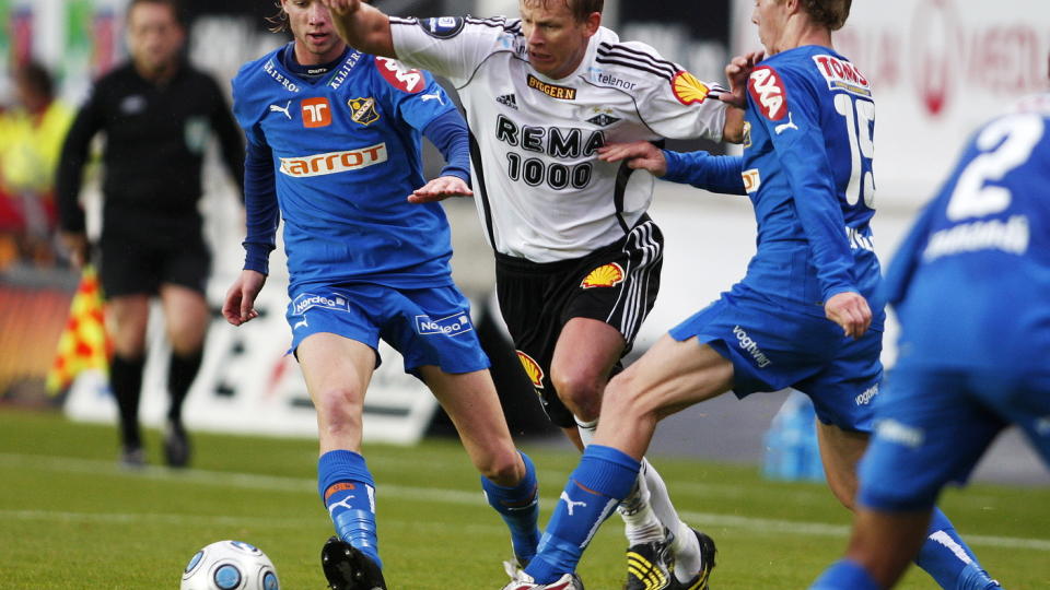 MELDTE FORFALL: Steffen Iversen var med � sl� Lyn 4-1 i g�r kveld. Etter kampen meldte RBK-spissen forfall til landskampen mot Island. Foto: Gorm Kallestad, Scanpix