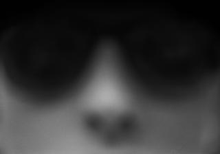 ACROMATOPSI: Total fargeblindhet. Personer med acromatopsi er sv�rt lys�mfintlige, i tillegg har de d�rlig skarpsyn. De har ogs� ofte nystagmus, som er raske, ufrivillige �yebevegelser. Foto: Tom Sandberg