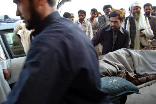 SIVILE TAP: Minst 40 av de drepte skal v�re sivile. Foto: AFP PHOTO/ STR
