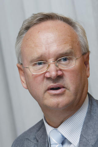 F�LGER MED P� SAKEN: Direkt�r Jan-Egil Kristiansen i Skattekrim, Skatt �st.
Foto: Morten Holm / SCANPIX