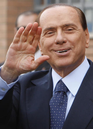 VIL HUSKES SOM EN GOD MANN: Milliard�r, mediamagnat og statsminister Silvio Berlusconi har ikke gjort noe han angrer p�. Foto: REUTERS/SCANPIX