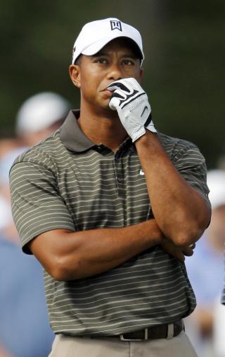 SMS-ST�TTE: Tiger Woods ga Tutta beskjed om � bare gj�re som hun pleier. Foto: REUTERS/Brian Snyder