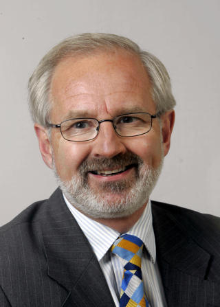 IMOT KRAFTLINJA: Venstres milj�politiske talsmann, Gunnar Kvassheim. Foto: SCANPIX.