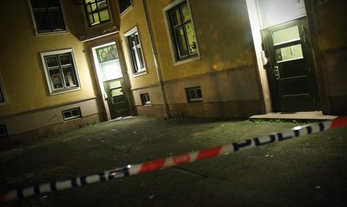 POLITIJAKT: To gjerningspersoner stakk fra stedet. Foto: Svein Gustav Wilhelmsen