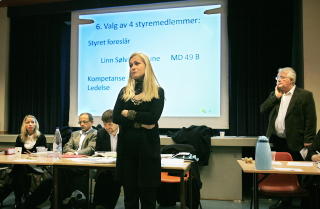 BLITT VERRE: Generalforsamlingen i 2007 endte i gr�t for styreleder Anita Horn. I �r hadde hun leid inn sikkerhetsvakter. Foto: Jacques Hvistendahl/Dagbladet.