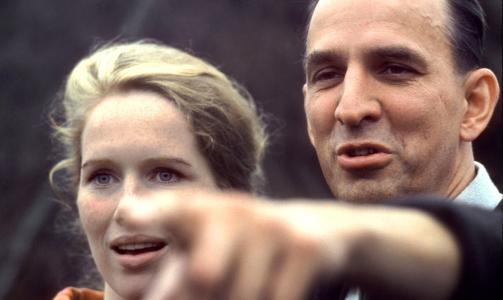 FIKK ETT BARN: Ingmar Bergman og Liv Ullmann fikk datteren Linn, i tillegg har jan �tte andre barn. Huset hans er lagt ut for salg til h�ystbydende. Foto: SCANPIX