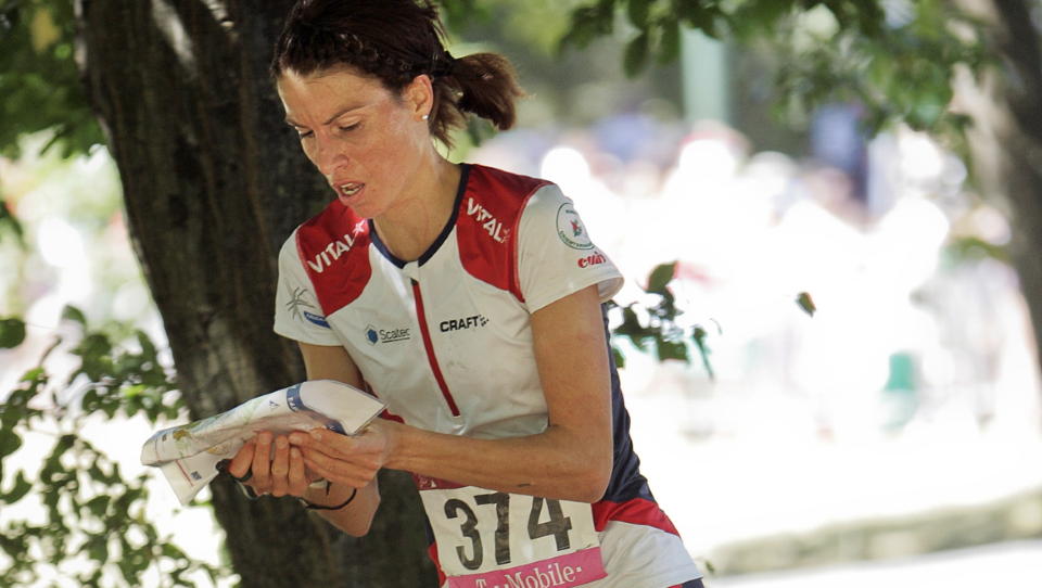 HAR INGEN TRO P� KOMBI-L�PER: Anne Margrethe Hausken er klar til � hoppe i stor bakke dersom Jan Schmid gj�r det bra i NM. Foto: S�ren Andersson / SCANPIX .