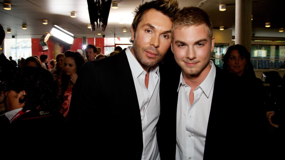 BETALTE DET DE SKYLDTE: Jan Thomas M�rch Husby (til venstre), hens ektemann Christopher og hans skj�nnhetssalong i Parkveien i Oslo, har kommet til enighet med tidligere daglige leder Tommy D�lplads. Foto: Eirik H. Urke / Dagbladet