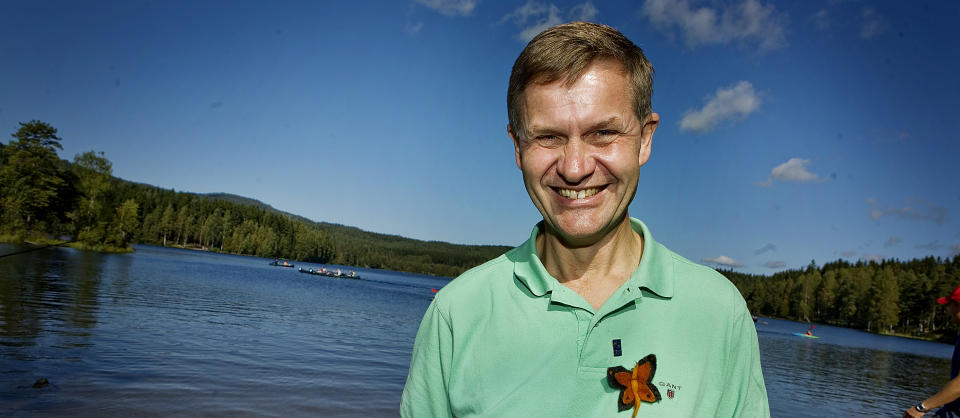 K�RET TIL HELT: Erik Solheim har all grunn til � smile. Time Magazine har k�ret han til milj�helt, i deres spesialutgave �Heroes of the Environment�, som kommer i oktober. Foto: Jon-Michael Josefsen/Scanpix