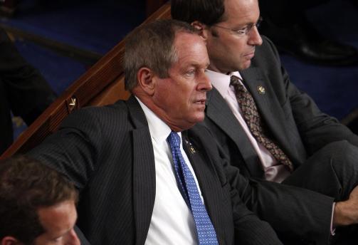 - DU LYVER! Repulikanernes representant Joe Wilson fra S�r-Carolina ropte du lyver! til presidenten og avbr�t talen. Foto:  REUTERS/Jim Young/Scanpix