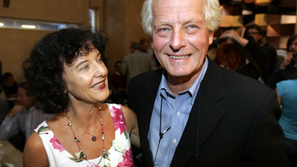 SJEF I 36 �R: Her er William Nygaard sammen med forfatter Unni Lindell. Foto: SCANPIX