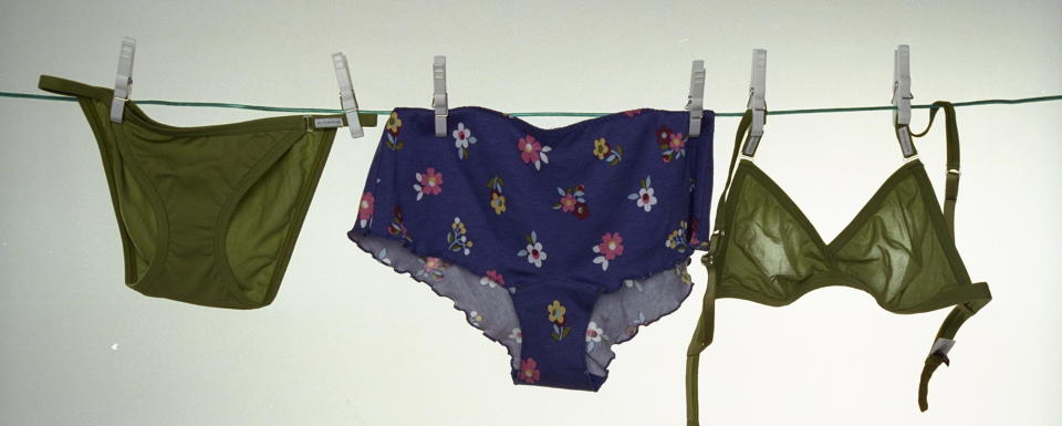 VEKKER REAKSJONER: Undert�ysbutikken Dick & Daisy i Stavanger har f�tt flere reaksjoner fra kunder og forbipasserende som har lagt merke til reklamen for undert�y myntet p� �tte�ringer.  Illustrasjonsfoto: BRUN AGNETE