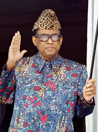 DIKTATOR I 31.5 �R: Oberst Mobutu tok navnet Mobutu Sese Seko og brukte de neste 30 �r p� � gj�re som sine forgjengere, nemlig plyndre DR Kongo, som da fikk navnet Zaire. Foto: REUTERS/Jack Dabaghian