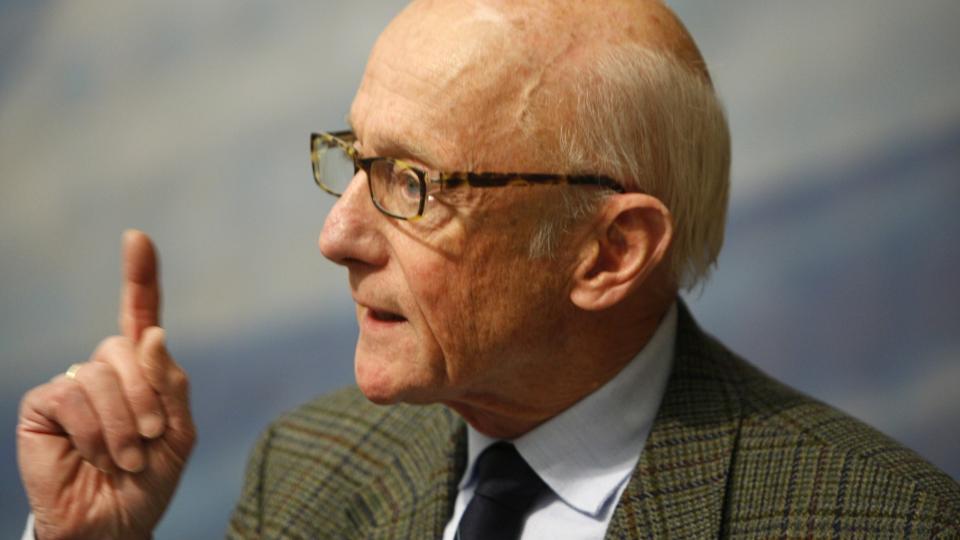 HISTORISK DEBATT:  I kveld er duket for partilederens historiske partilederdebatt p� NRK. K�re Willoch, som selv var til stedet som sekundant for John Lyng, �pner kveldens debatt p� NRK kl. 19.55. Foto: Scanpix