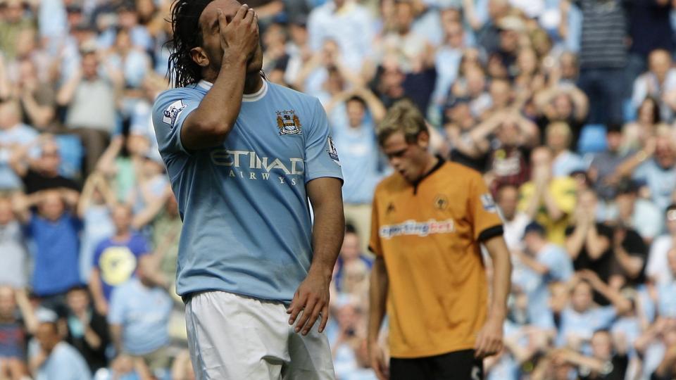 SVINDYR BUTIKK: If�lge den seri�se avisa The Times kommer Manchester Citys til � ha brukt n�rmere 850 millioner kroner totalt p� Carlos Tevez i overgangssum og l�nn dersom argentineren fullf�rer sin fem�rskontrakt. Foto: REUTERS/Darren Staples