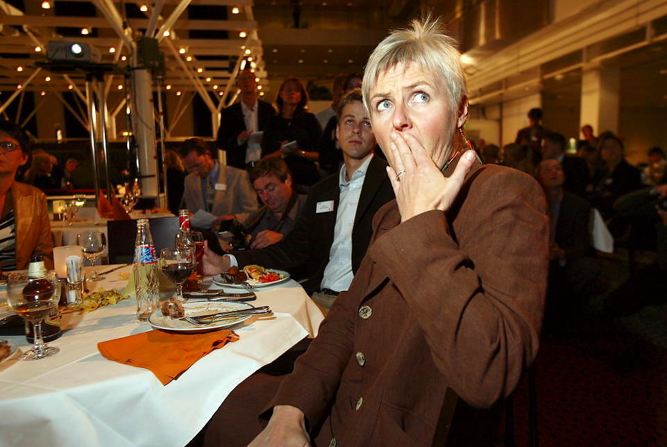 KOMMUNEVALGET 2003: Valgdagsm�lingen fikk fram ansiktsmimikken hos Valgerd Svarstad Haugland. Krf l� if�lge TV2s valgdagsm�ling an til et elendig resultat. Foto: Tore Bergsaker