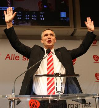 BESKYLDT FOR L�GN: 
Sponheim beskylder statsminister Jens Stoltenberg for � lyve under valgkampen om Venstres holdning til samarbeid med Frp. 
Foto: Lise �serud / SCANPIX