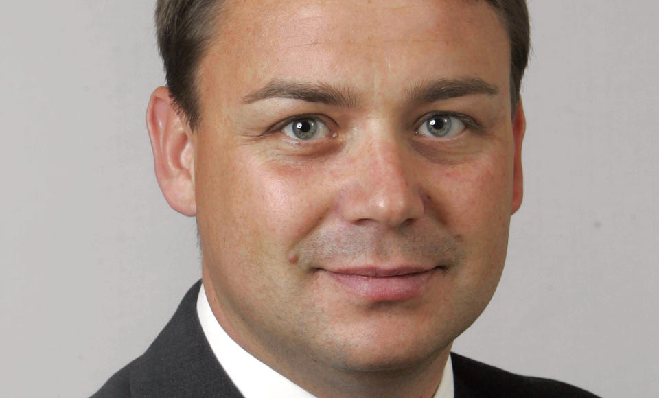 MISTER PLASSEN: 
K�re Fostervold, ( Frp ) fra Telemark mister Stortingsplassen han ble tildelt p� grunn av en tellefeil.   
Foto: Knut Falch/ SCANPIX