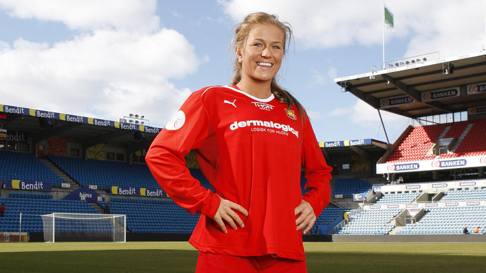 AVGJORDE: Lene Mykj�land avgjorde semifinalen mot Klepp rett f�r det bar ut i ekstraomganger. Foto: ERLEND AAS/SCANPIX
