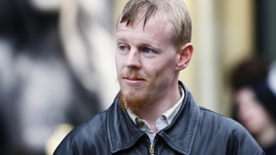 PAR PAUSE:  �yvind Heian, som leder det h�yreekstreme partiet Norgespatriotene etter � ha gjort et elendig valg. Her fra en demonstrasjon i Oslo i mai. 
Foto: H�kon Mosvold Larsen / SCANPIX