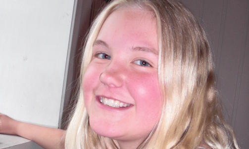 - ELSKET H�YT: Elise B� Kvernsmyr (10) beskrives som livsglad, gl�dende, blid, omsorgsfull og entusiastisk. FOTO: PRIVAT