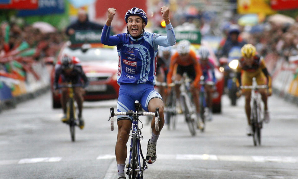 KLATRET BEST: Juan Jos� Cobo var f�rstemann opp p� siste fjelletappe i Vuelta a Espa�a.
Foto: SCANPIX/AFP PHOTO/ Jaime REINA