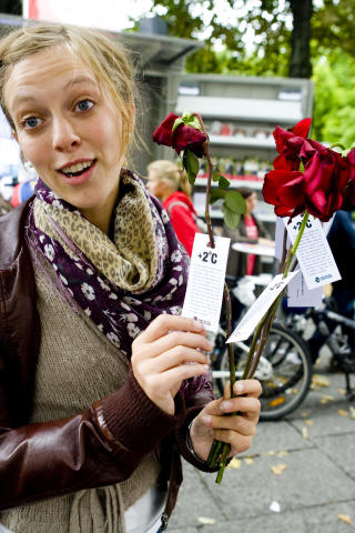 FRYKTER FOR MILJ�ET: Leder i Natur og Ungdom, Ingeborg Gj�rum. Foto: Heiko Junge / Scanpix