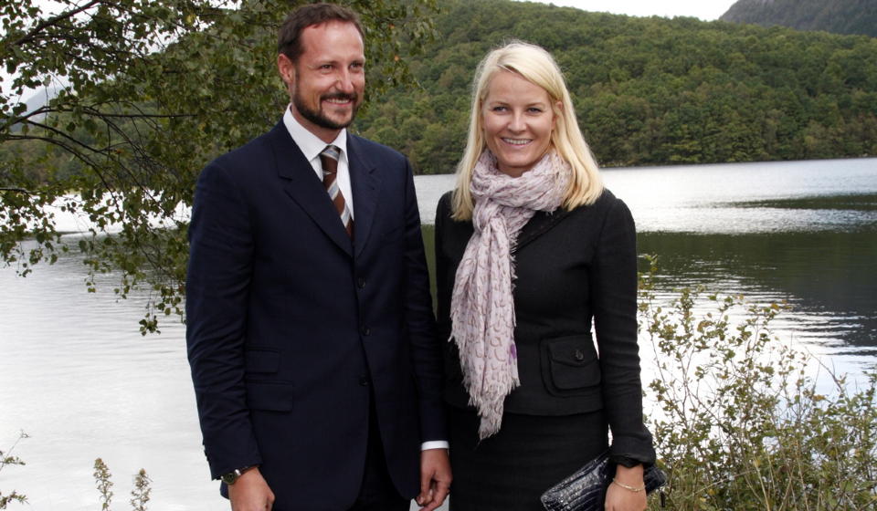 KLAR FOR USA: Kronprins Haakon og kronprinsese Mette-Marit takket ja til � stille opp i et 12 minutter langt intervju p� CNN f�rstkommende mandag og har f�rt det opp i sitt offisielle program. CNN kan imidlertid ikke love at blir noe av det. Foto: SCANPIX

Foto: Bj�rn Sigurds�n / Scanpix