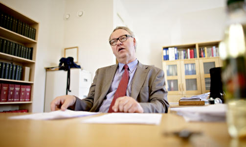 HAR IKKE TABBET SEG: Sorenskriver Bernt Bahr fra Romerike tingrett mener tabben m� ha skjedd hos politiet. Foto: Krister S�rb�