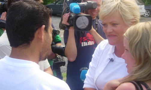 M�TTE HALVORSEN: Othman skal flere ganger ha m�tt SV-leder i �r, der de blant annet har diskutert israelske selskaper som har drevet p� okkupert palestinsk land. Her m�ter han Halvorsen i 2007. Foto: SU