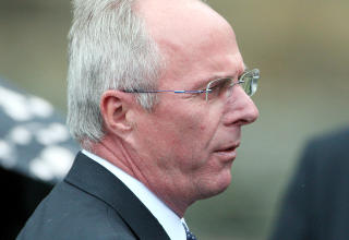 MISTER STJERNEN: Sven G�ran Eriksson overtalte Campbell, men n� er det slutt. Foto: AP/Scott Heppell