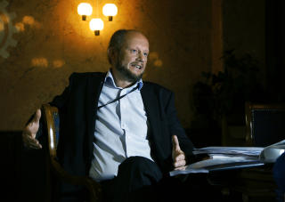 KRITISERER REGJERINGA: Stein Lier-Hansen i Norsk Industri, frykter for fornybarindustrien i Norge. I g�r deltok han og Haga p� fornybarseminar med WWF og Norsk Industri. Foto: Steinar Buholm.