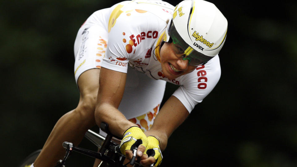 MEDALJEKANDIDAT: Edvald Boasson Hagen kan bli verdens yngste tempoverdensmester om alt klaffer for ham i sveitsiske Mendrisio i morgen. Mer sannsynlig er det kanskje at han er med i kampen om s�lv og bronse. Foto: Vincent Jannink, AFP/Scanpix