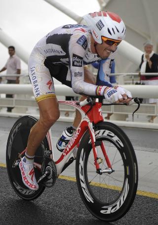 HJEMMEFAVORITT: Fabian Cancellara ville v�rt storfavoritt p� tempo uansett hvor i verden VM ble arrangert. Hjemme i Sveits blir favorittstempelet enda st�rre. Foto: Felix Ordonez, Reuters/Scanpix