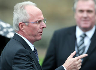 SKUFFET OVER CAMPBELL: Sportsdirekt�r Sven-G�ran Eriksson. Foto: AP Photo/Scott Heppell