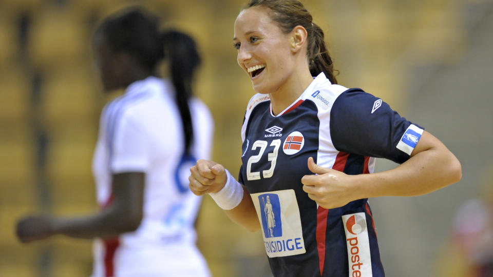 KONTRINGSHISSIG: Camilla Herrem l�p inn mange viktige m�l for Norge mot Tyskland. Foto: Claus Fisker / SCANPIX
