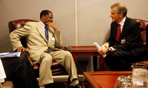 M�TTES I NEW YORK:  Utenriksminster Jonas Gahr St�re m�tte sin kongolesiske kollega Alexis Thambwe Mwamba under FN-m�tet i New York.