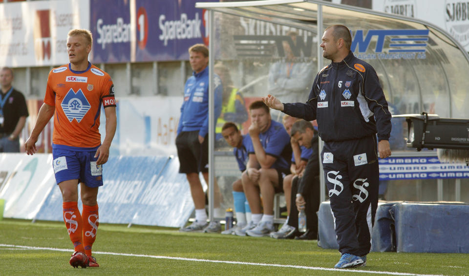 SLUTTER: Aalesunds assistenttrener Geir Hansen slutter p� grunn av samarbeidsproblemer med trener Kjetil Rekdal.Foto: Svein Ove Ekornesv�g / SCANPIX