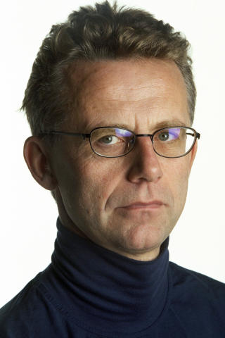 F�LER SEG LURT: Sosiologiprofessor Willy Pedersen f�ler seg lurt av Eia etter at han stilte opp i �Hjernevask�. Foto: ALEKSANDER NORDAHL/DAGBLADET