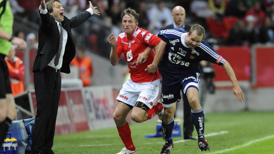 LYSEN P� UTLANDET: Jan Gunnar Solli, her mot Str�msgodset, mener han m� gripe sjansen dersom han f�r et tilbud fra Tyskland. Foto: Marit Hommedal / Scanpix