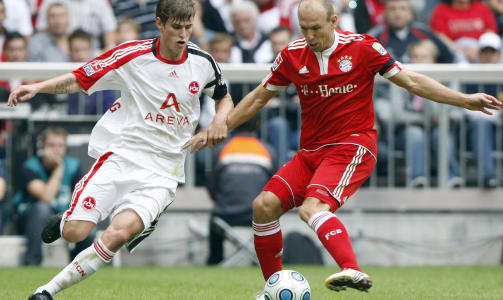 IKKE GOD NOK: H�vard Nordtveit gj�r det godt i Bundesliga, men holder ikke A-landslagsniv� enn�, mener Drillo og U 21-trener �ystein G�re: Foto: AP Photo/Matthias Schrader