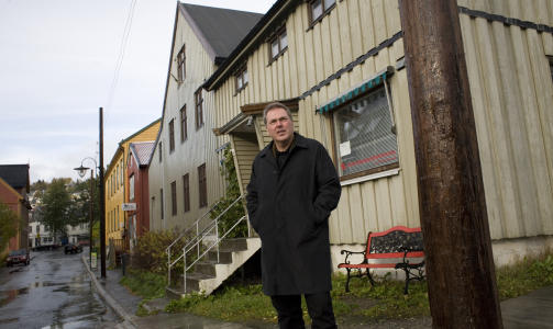 KALD KRIG I TROMSØ: Her lå kontorene til Sambandet Norge-Sovjetunionen i Tromsø. Forfatter Asbjørn Jaklin påpeker at det er avslørt få spioner blant sovjetvennene. Foto: Anita Arntzen KALD KRIG I TROMSØ: Her lå kontorene til Sambandet Norge-Sovjetunionen i Tromsø. Forfatter Asbjørn Jaklin påpeker at det er avslørt få spioner blant sovjetvennene. Foto: Anita Arntzen