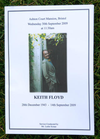 BEGRAVET I G�R: Keith Floyd ble 65 �r. Foto: STELLA PICTURES