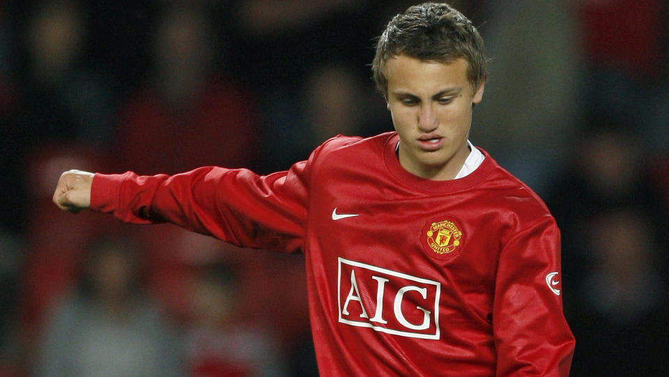 TO KLASSEM�L: Den norske 19-�ringen Magnus Wolff Eikrem scoret to uts�kte m�l for Manchester Uniteds reservelag i kveld. Foto: Jon Super, AP/Scanpix