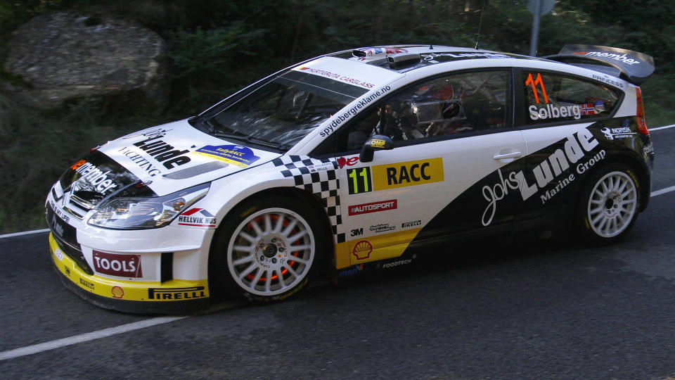 P� FJERDE I NYBILEN: Petter Solberg og Phil Mills debuterte i sin nye Citro�n C4 i Rally Katalonia. Etter de seks f�rste fartspr�vene ligger han p� fjerdeplass sammenlagt. Foto: Josep Lago, AFP/Scanpix