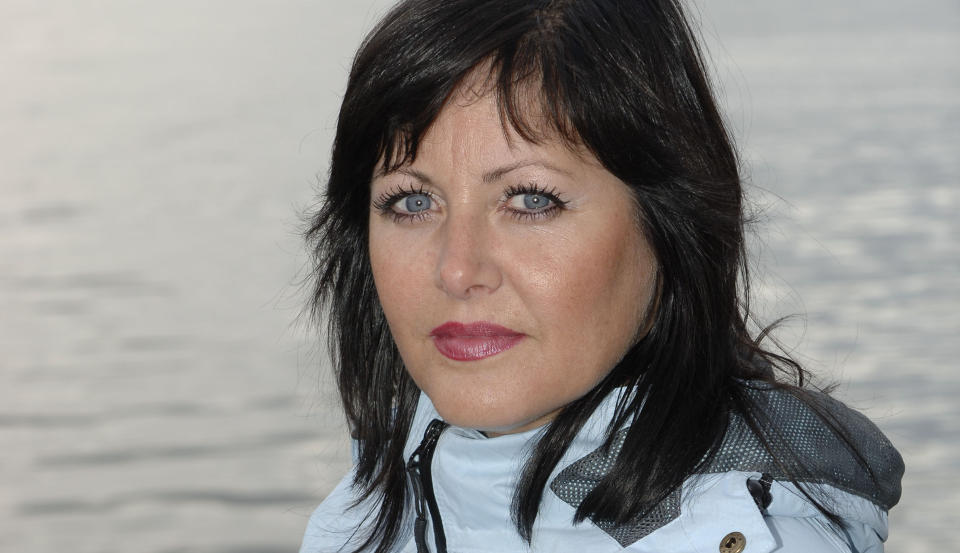SKJELLSORD: Hildegunn Lindaas, �rets sykepleier i Haugesund i fjor, forteller at skjellsordene har haglet rundt barna hennes etter at LO anmeldte henne for slaveri og menneskehandel. N� har politiet lagt disse anklagene d�de. Foto: Arthur Halseid