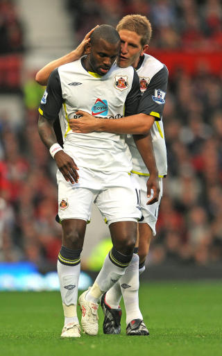 SCORET IGJEN: Darren Bent scoret Sunderlands f�rste, sitt syvende i sesongen. Foto: Paul Ellis / AFP.