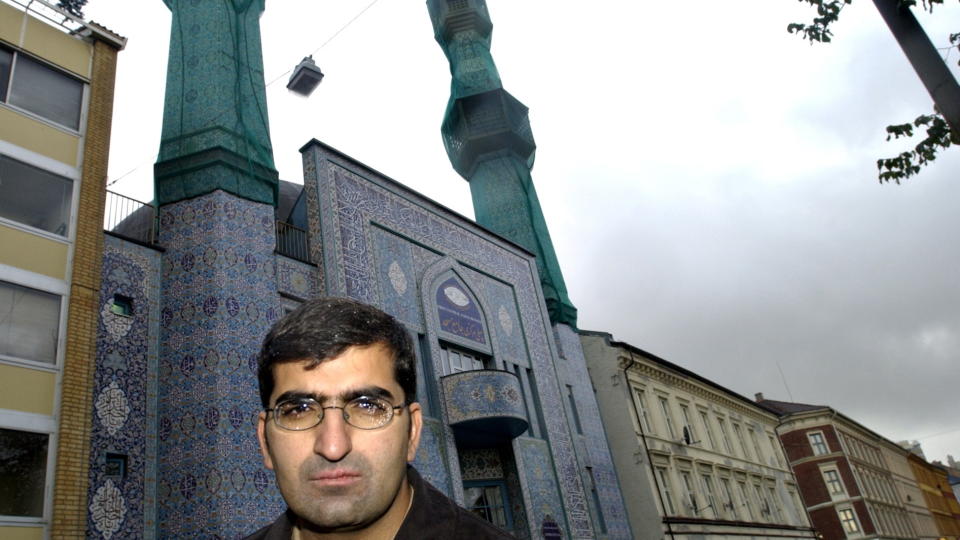- Jeg savner av og til en forst�else av religi�sitet som grunnlag for handlinger. Men det er sjelden man m�ter ond vilje, sier Shoaib Sultan fra Islamsk R�d Norge.Foto: Truls Brekke