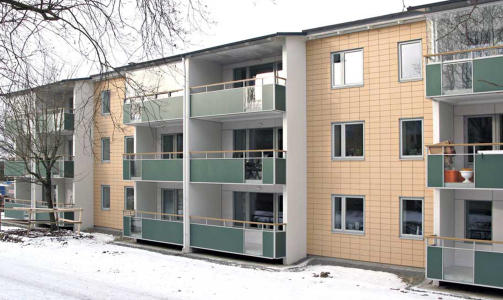 I FORKANT I SVERIGE: I Sverige har flere bygg blitt rehabilitert slik at de har f�tt sv�rt lavt energiforbruk. Brog�rden i Allings�s i Sverige er ett av prosjektene. Foto: EFEM Arkitektkontor/Passivhuscentrum
